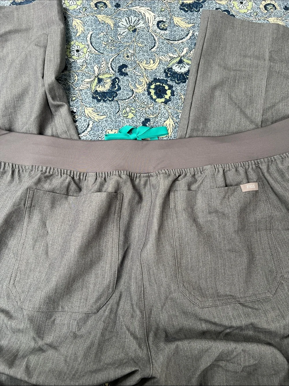 Figs Gray Drawstring Scrub Pants with Teal Tie